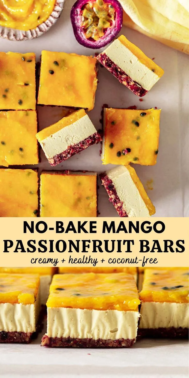 Draufsicht und Seitenansicht von quadratischen Mango-Passionsfrucht-Schnitten mit einer dunklen Basis und gelbem Spiegel.